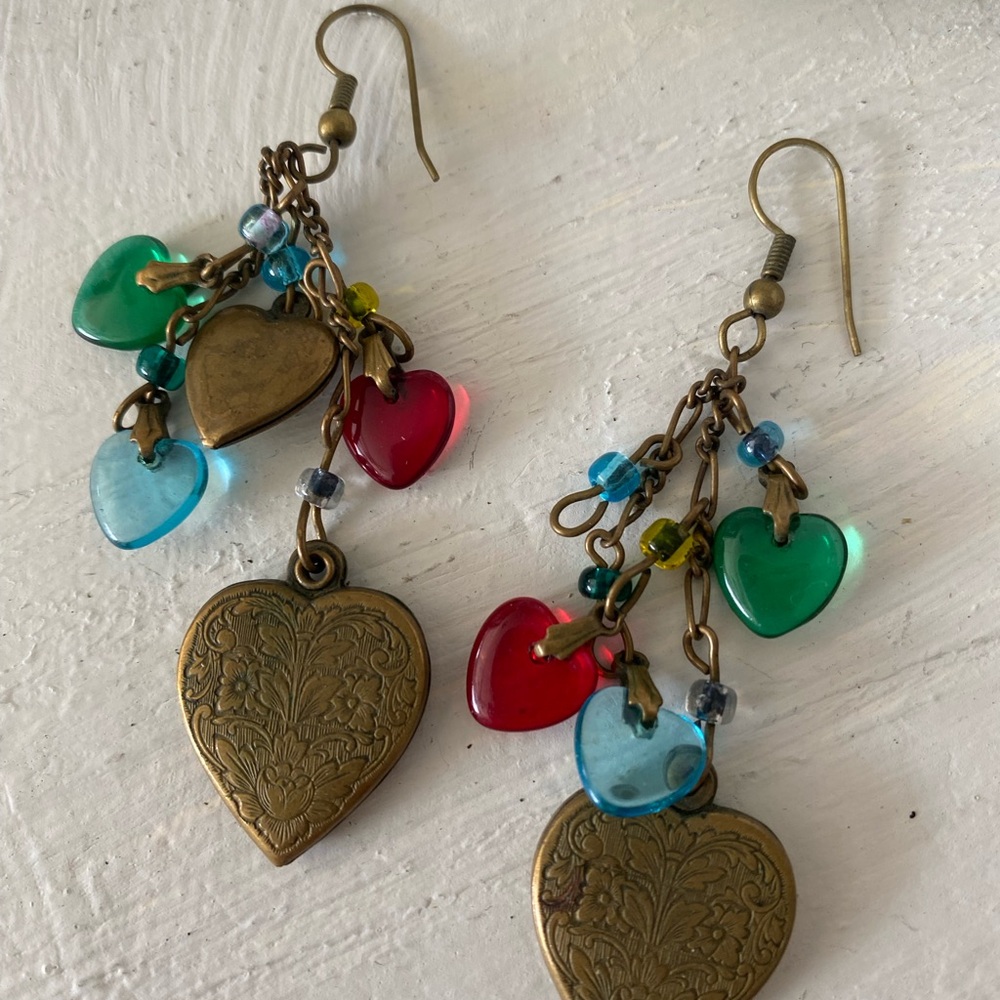 Vintage Earrings 2.75 inch